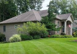 Pre-foreclosure in  STONEWOOD DR Jackson, MI 49201