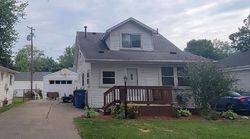 Pre-foreclosure in  BEECHWOOD ST Monroe, MI 48162