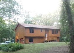 Pre-foreclosure Listing in RESERVOIR RD COLCHESTER, CT 06415