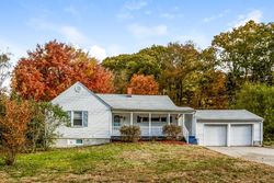 Pre-foreclosure in  ROUTE 163 Montville, CT 06353