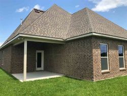 Pre-foreclosure in  CHESTNUT RIDGE DR Gray, LA 70359