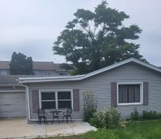 Pre-foreclosure in  CLIFF ST Willow Springs, IL 60480