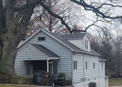 Pre-foreclosure in  KILPATRICK AVE Oak Forest, IL 60452