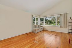 Pre-foreclosure in  FERNDALE AVE Highland Park, IL 60035