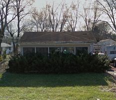 Pre-foreclosure in  CHERI WAY Fairdale, KY 40118