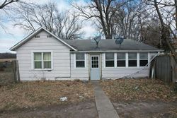 Pre-foreclosure in  N FORREST AVE Ottumwa, IA 52501