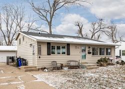 Pre-foreclosure in  OZARK ST NE Cedar Rapids, IA 52402