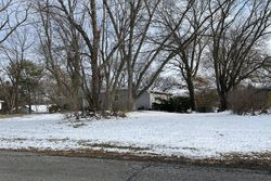 Pre-foreclosure in  SW 31ST ST Des Moines, IA 50321