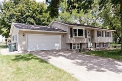 Pre-foreclosure in  BROOKLAND DR NE Cedar Rapids, IA 52402