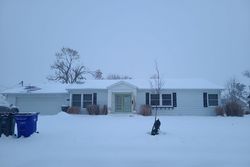 Pre-foreclosure in  42ND ST NE Cedar Rapids, IA 52402