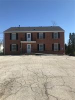 Pre-foreclosure in  W 9TH AVE Marion, IA 52302