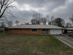 Pre-foreclosure in  FRANKLIN ST Taylorsville, IN 47280
