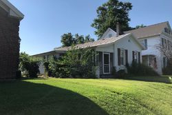 Pre-foreclosure in  N 13TH ST Quincy, IL 62301