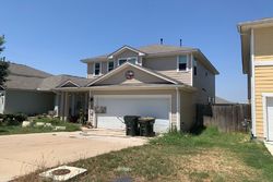 Pre-foreclosure in  TWISTED OAKS LN Buda, TX 78610