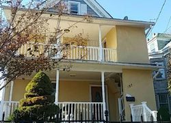 Pre-foreclosure Listing in REDWOOD AVE PATERSON, NJ 07522