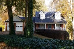 Pre-foreclosure Listing in FOXWORTH TRL BUFORD, GA 30519