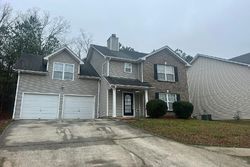 Pre-foreclosure in  MICHAEL JAY ST Snellville, GA 30039