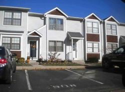 Pre-foreclosure in  CHARNWOOD LN Columbus, OH 43085