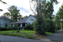 Pre-foreclosure Listing in W SHARON ST QUINCY, FL 32351