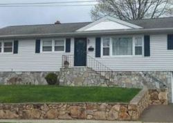 Pre-foreclosure in  MAPLEDALE AVE Stratford, CT 06614