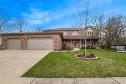 Pre-foreclosure Listing in 61ST ST WILLOWBROOK, IL 60527