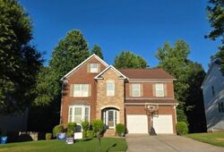 Pre-foreclosure in  STONEWALL LN SW Atlanta, GA 30331