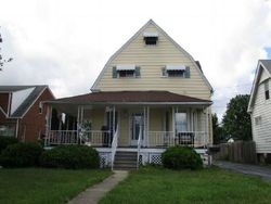 Pre-foreclosure in  ABBY AVE Cleveland, OH 44119