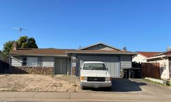 Pre-foreclosure in  GOINYOUR WAY Sacramento, CA 95827