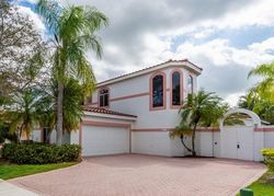 Pre-foreclosure in  BEL AIRE DR W Hollywood, FL 33027