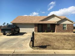 Pre-foreclosure Listing in COUNTRY OAK DR DARDANELLE, AR 72834