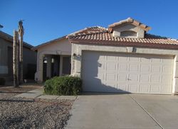 Pre-foreclosure in  W TOPEKA DR Glendale, AZ 85308