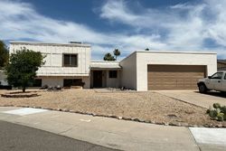 Pre-foreclosure in  N 47TH DR Glendale, AZ 85301