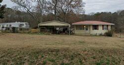 Pre-foreclosure in  MAHAFFEY RD Eastaboga, AL 36260