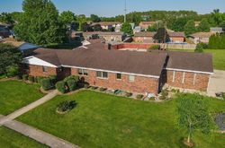 Pre-foreclosure Listing in S ELM ST MANTENO, IL 60950