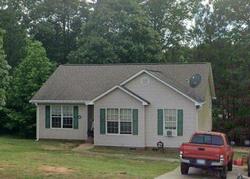Pre-foreclosure in  MAYFAIR PL Rock Hill, SC 29730
