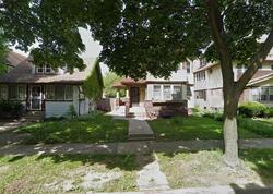  N 49th St, Milwaukee WI