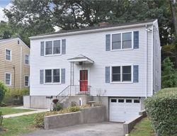 Pre-foreclosure Listing in FARRAGUT AVE HASTINGS ON HUDSON, NY 10706