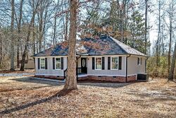 Pre-foreclosure in  HITE LN Garner, NC 27529