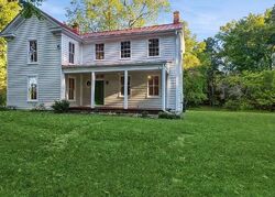 Pre-foreclosure in  LITTLE BAY RD White Stone, VA 22578