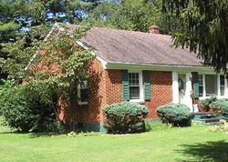 Pre-foreclosure in  RIVER RD Waynesboro, VA 22980