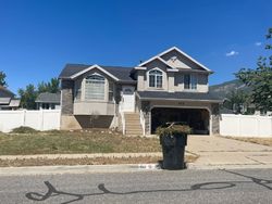 Pre-foreclosure in  W 1875 N Centerville, UT 84014