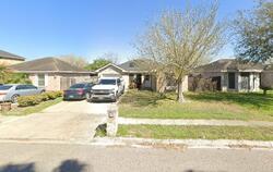 Pre-foreclosure in  BUTKUS DR Edinburg, TX 78542