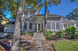 Pre-foreclosure Listing in LAKE VIEW CIR MONTGOMERY, TX 77356