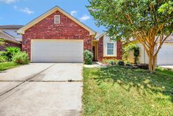 Pre-foreclosure in  GOLFVIEW DR Montgomery, TX 77356