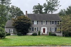 Pre-foreclosure in  GABLE WAY Medway, MA 02053