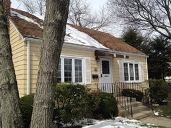 Pre-foreclosure in  ALLAN RD Westwood, MA 02090