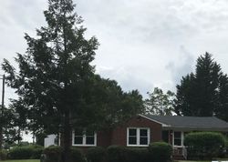 Pre-foreclosure in  CHIPLEY LN Greenville, SC 29605