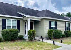 Pre-foreclosure in  UPPER SADDLE CIR Conway, SC 29526