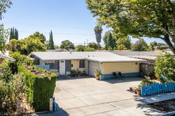 Pre-foreclosure in  MANZANO WAY Sunnyvale, CA 94089