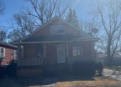  E Pine St, Springfield IL